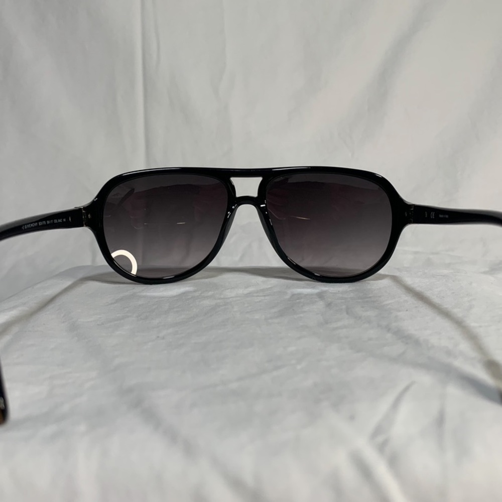SOLD! Givenchy Sunglasses - Picture 4 of 7